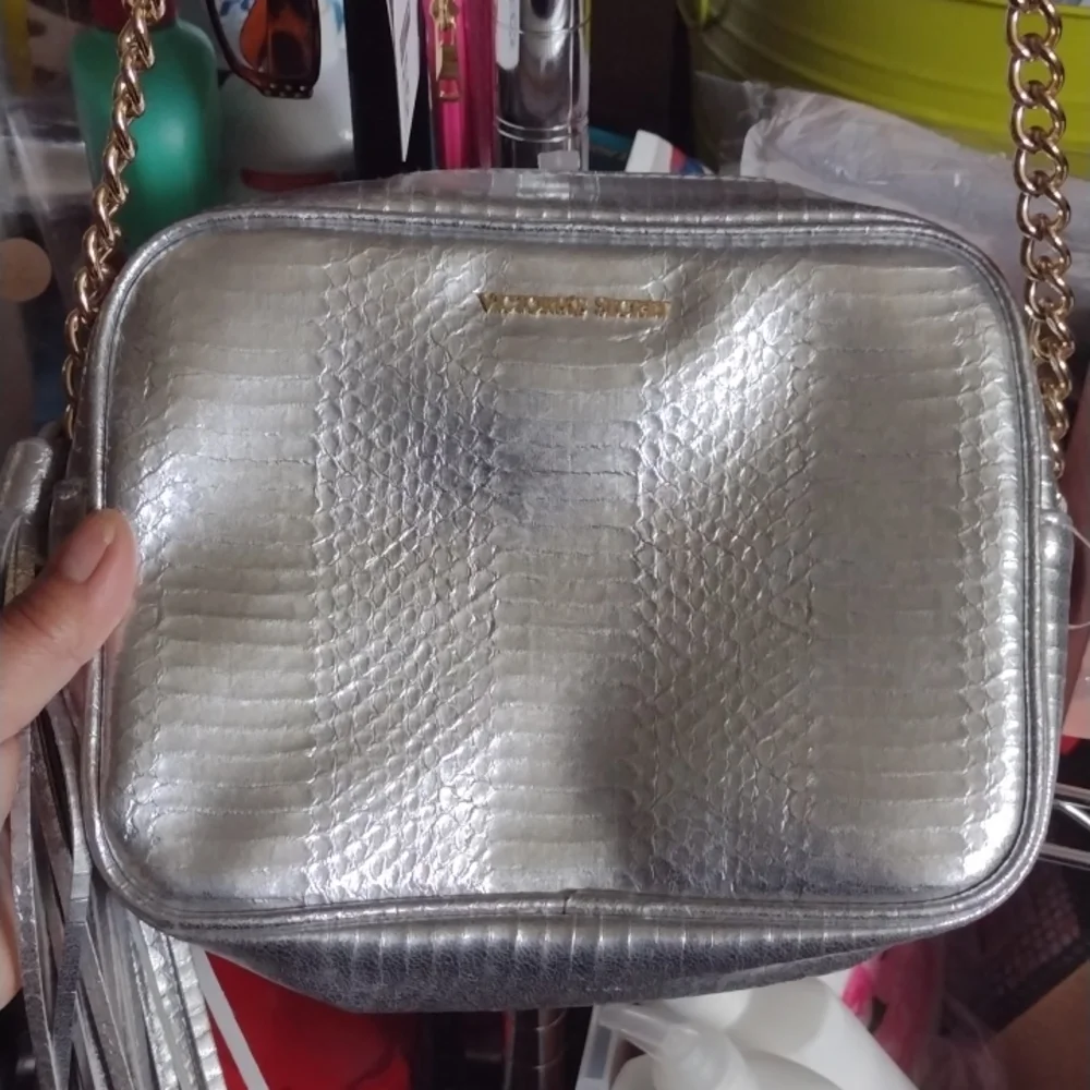 Victoria Secret Silver sling bag - Picture 2 of 7